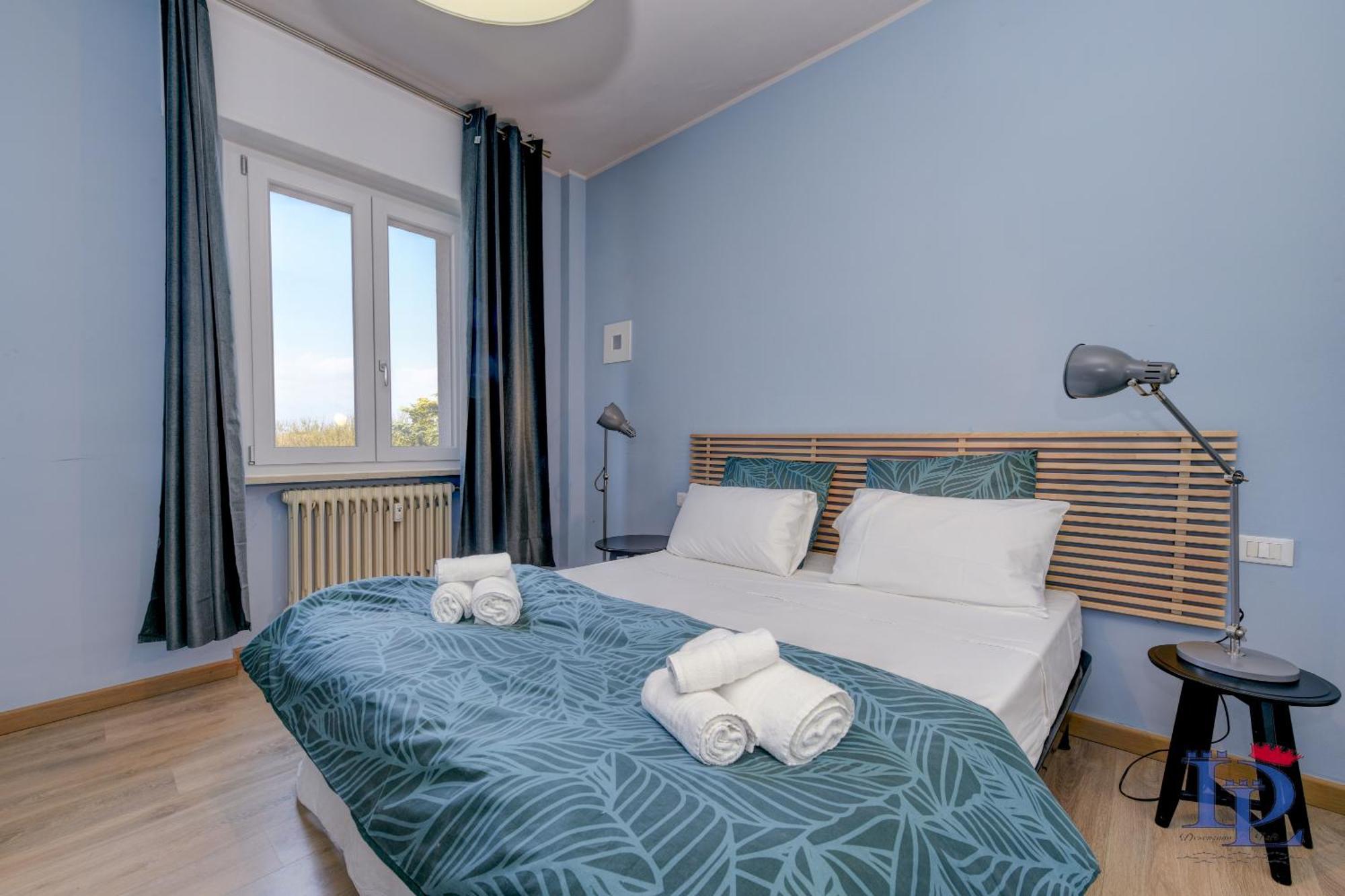Desenzanoloft Official Partner Marriott Homes & Villas - Smiling In Desenzano Lake View เดเซนซาโนเดลการ์ดา ภายนอก รูปภาพ